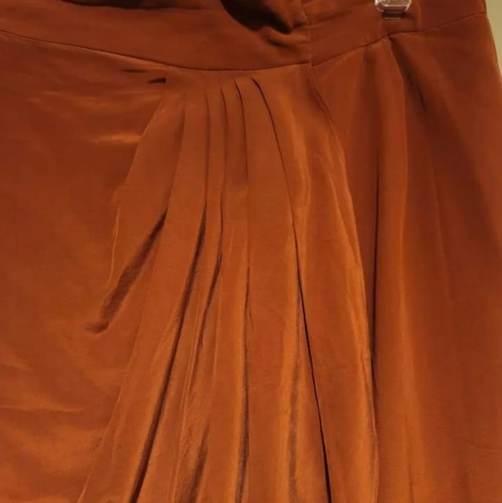 Tahati Wrap Around Silk, 100% Silk, Size 14, Rust - Picture 2 of 5